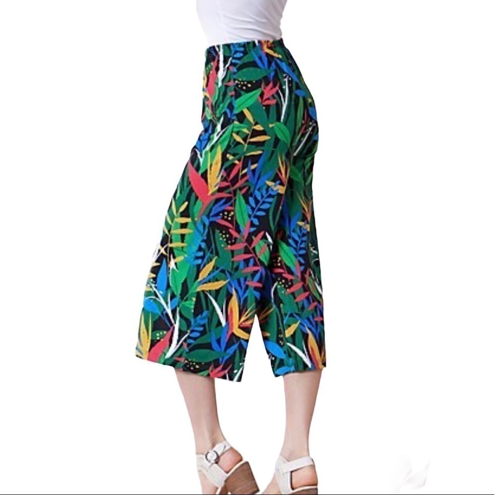 𝅺Bob Mackie Tropical Paradise Palm Print Gaucho Knit Pants NWT